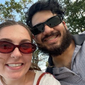 Meet your Posher, Miguel a.